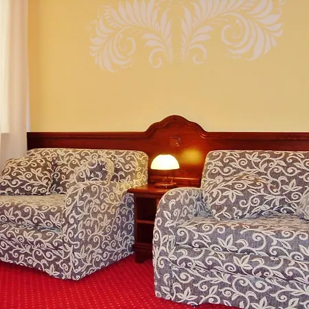 Bed & Breakfast Mazurska Chata Jezioro I Aquapark 6 Min, Centrum I Promenada 12 Min 3*